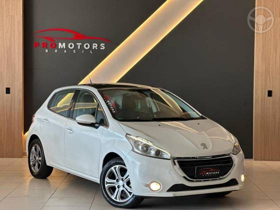 PEUGEOT 208 1.6 GRIFFE 16V FLEX 4P AUTOMÁTICO PEUGEOT 208 1.6 GRIFFE 16V FLEX 4P AUTOMÁTICO